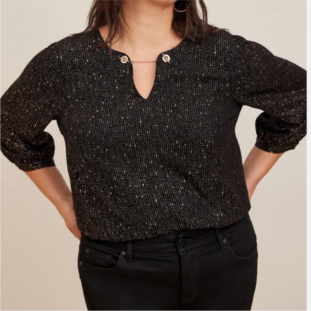 Torrid Black Gold Metallic Gold Chain detail blouse top